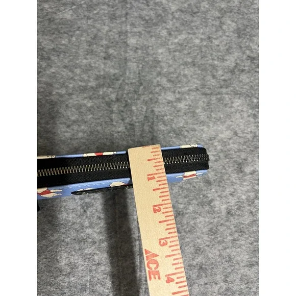 Disney Winnie the Pooh Wallet Womens Blue Zip Around 95 Years Anniversary Clutch - Picture 10 of 10